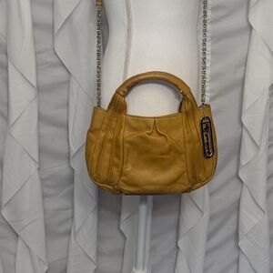 B.Makowsky leather purse